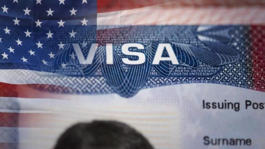 Ministerul de Externe și Ministerul de Interne vor colabora cu Homeland Security pentru a clarifica suspendarea aplicării Visa Waiver