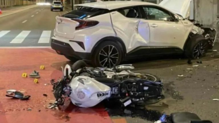 Grav accident rutier în Sibiu. Un motociclist de 21 de ani a fost spulberat de o mașină