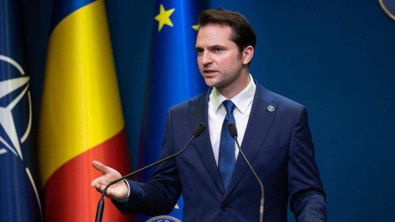 Sebastian Burduja, anunț de ultim moment pentru români: ”Încă 114 comunităţi vor avea parcuri solare finanţate de Ministerul Energiei”
