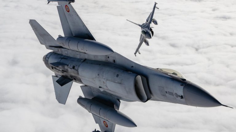 Forțele Aeriene Române, nouă misiune de Poliție Aeriană Întărită în spațiul aerian baltic. Mesajul șefului Statului Major al Apărării, generalul Gheorghiță Vlad