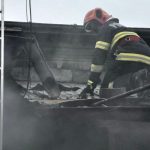 Incendiu devastator într-o locuință din Giurgiu. O femeie de 72 de ani se afla înăuntru