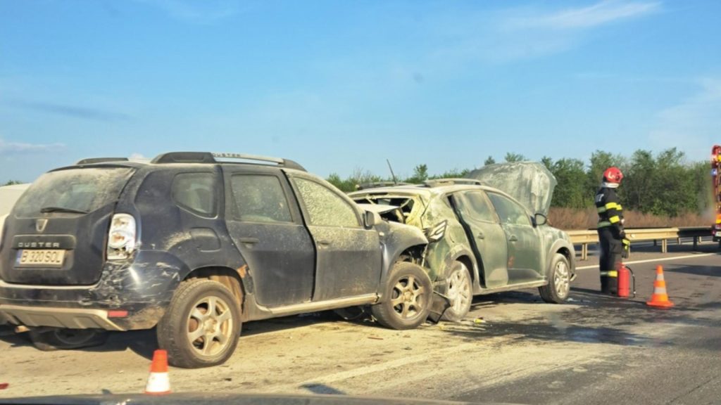 Carambol cu 5 mașini pe A1, în județul Dâmbovița. Traficul este restricționat pe sensul spre Capitală