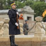 Ziua Forțelor Terestre. Ceremonie militară și religioasă, în Parcul Carol I. Bolojan și Ciolacu, prezenți la eveniment