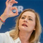 Stenograme devastatoare din ședința reziștilor: cum a fost EXECUTATĂ Elena Lasconi de oamenii de încredere. Cine i-a tras preșul de sub picioare