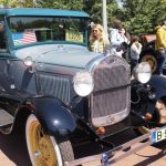 Retroparada mașinilor istorice, duminică, în Parcul Lumea Copiilor - FOTO