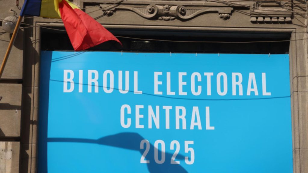 Campanie sub semnul confuziei: BEC interzice USR să-l susțină pe Nicușor Dan. Mai multe materiale de propagandă ale USR pentru edilul Capitalei au fost șterse