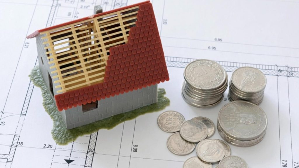 Începe tăvălugul scumpirilor. Asigurările obligatorii pentru locuințe - PAD ar urma să se scumpească