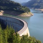 Ultimul proiect comunist, început la sfârșitul anului 1989, prinde din nou viață. Va participa semnificativ la independența energetică a României