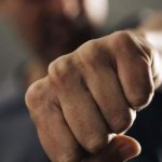O grupare neonazistă racolează români pe internet. Tinerii, puși să ucidă și să bată oameni - dezvăluiri șocante!