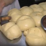 Brutăriile salvează masa de Paște a românilor. Cuptoarele nu se opresc până în Sâmbăta Mare