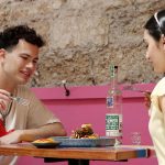Cum trebuie să se desfășoare o conversație la masă. Reguli de bune maniere