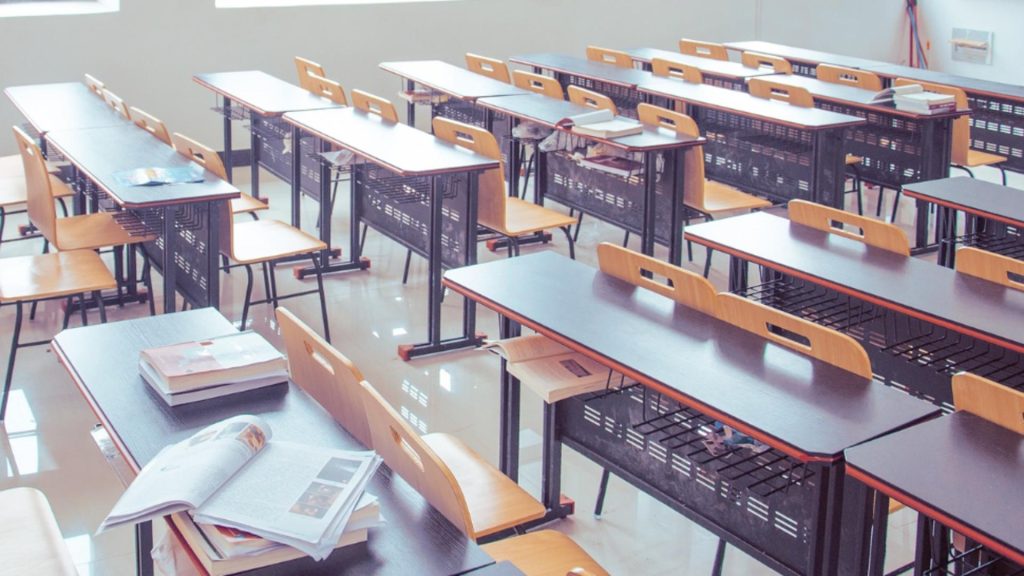 Realitate rușinoasă pentru România! Peste 7.600 de elevi nu au identificat în textul de la simularea Evaluarii Naționale cuvântul „feburarie”