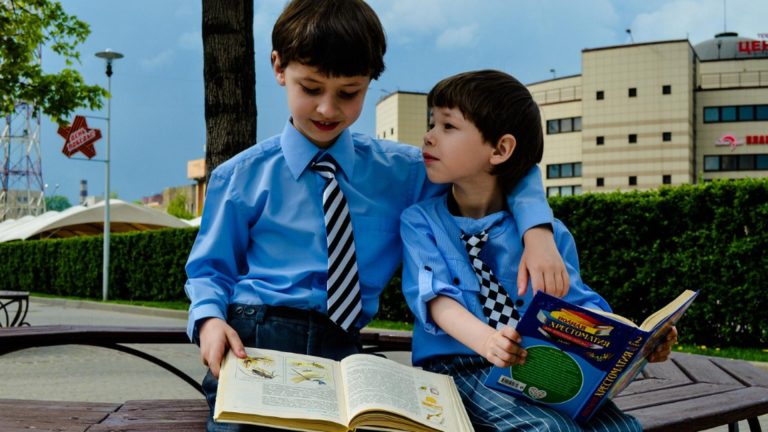 Vacanța de Paște 2025: când începe și cât durează. Bucurie mare pentru elevi