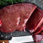 Cum poți prepara ficatul de miel. Sfaturi pentru a-l înfrăgezi și a obține cel mai gustos preparat, bogat în vitamine