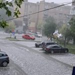 Cod GALBEN de ploi în jumătate din țară. Se așteaptă fenomene extreme de tip grindină și furtuni - HARTĂ