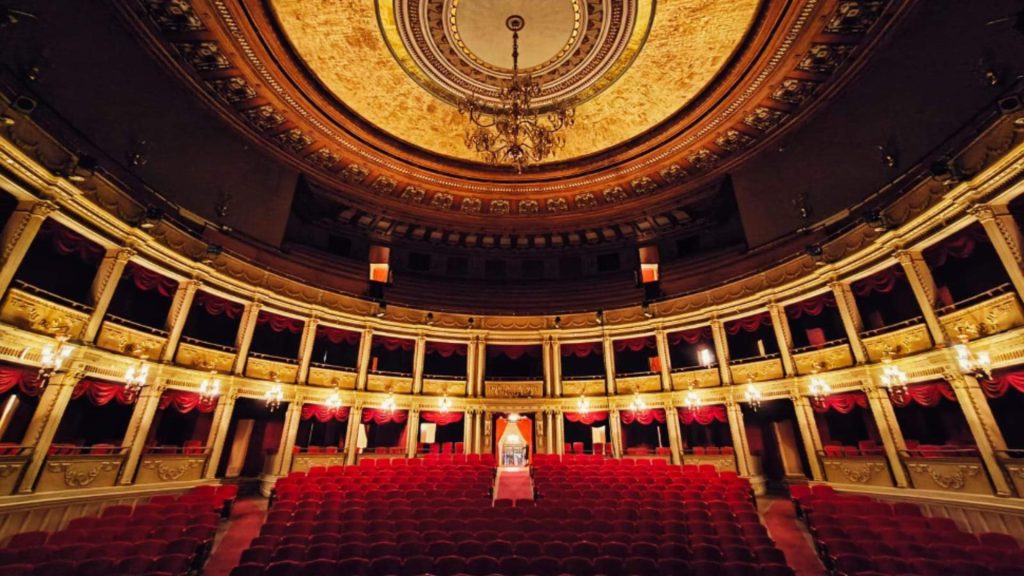 Avertisment de la Opera Națională București: „Nu dați click pe linkuri care pretind că vizează concursuri”