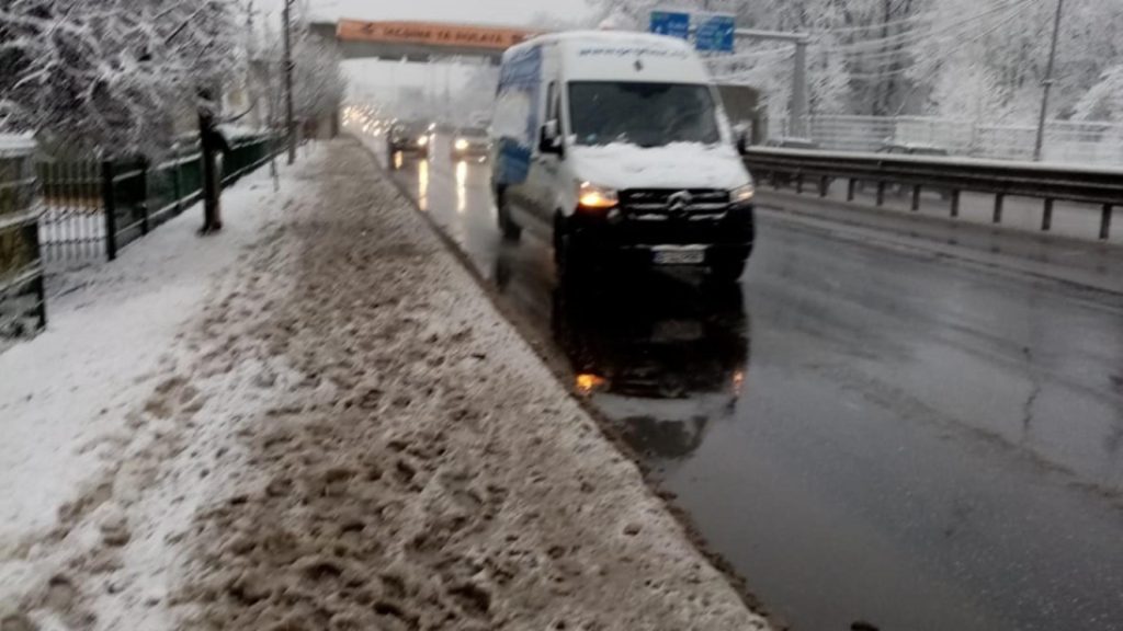 Se strică VREMEA și în București. Ploi și frig în următoarele zile, temperatura maximă nu va mai trece de 8 grade