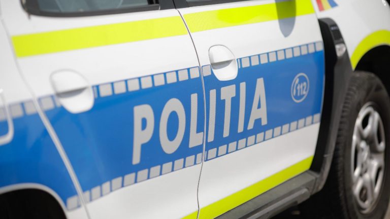 Cum au reușit două femei din Buzău să facă victime pe bandă rulantă în rândul bărbaților amorezați. Ce obiecte au găsit polițiștii la percheziții
