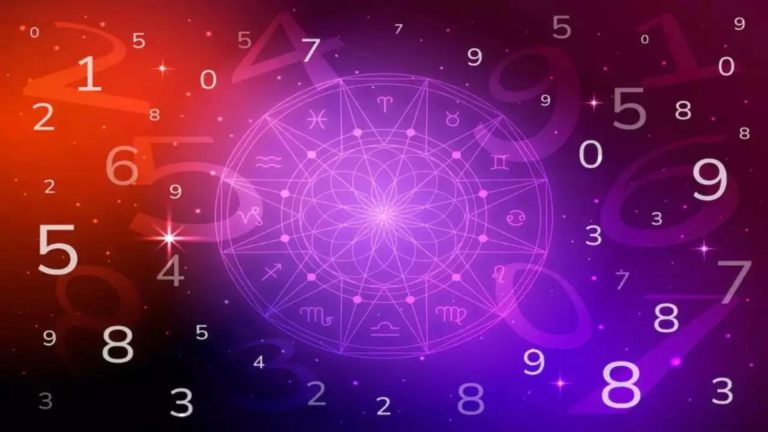 Vibrațiile numerologice din APRILIE 2025: Pregătește-te pentru Schimbări Majore