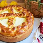 Pască umplută cu aluat de cozonac, rețeta inedită care a dat pe spate toate gospodinele. Se prepară ușor și este extrem de pufoasă și aromată