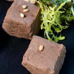 Secretul celui mai delicios pate din ficăței de pasăre. Aperitivul care nu trebuie să-ți lipsească niciodată din frigider