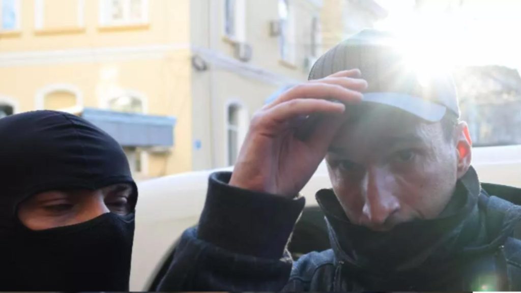 Audieri și noi percheziții informații în cazul lui Bogdan Peșchir. Avocatul influencerului: Este vorba despre același dosar