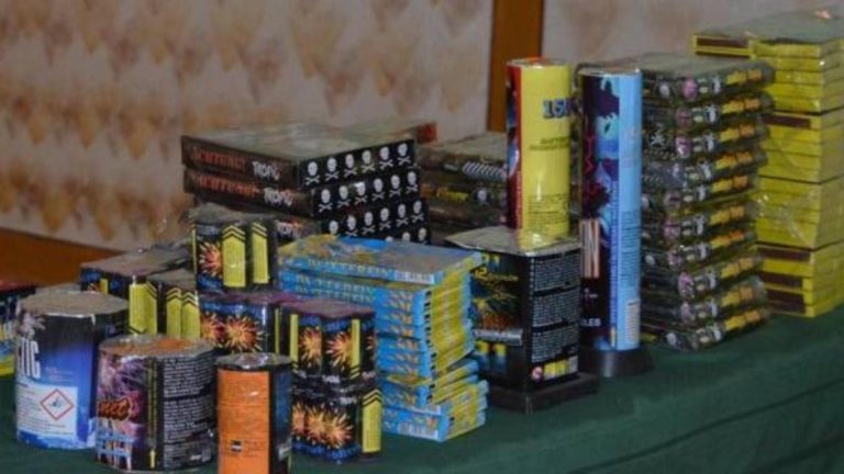 Adio petarde! Cine va mai avea voie să dea cu pocnitori de Revelion și Anul Nou
