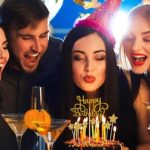 Cât te mai costă să îți serbezi ziua de naștere în oraș în 2025. Restaurantele au ajuns să ceară și taxă de tort