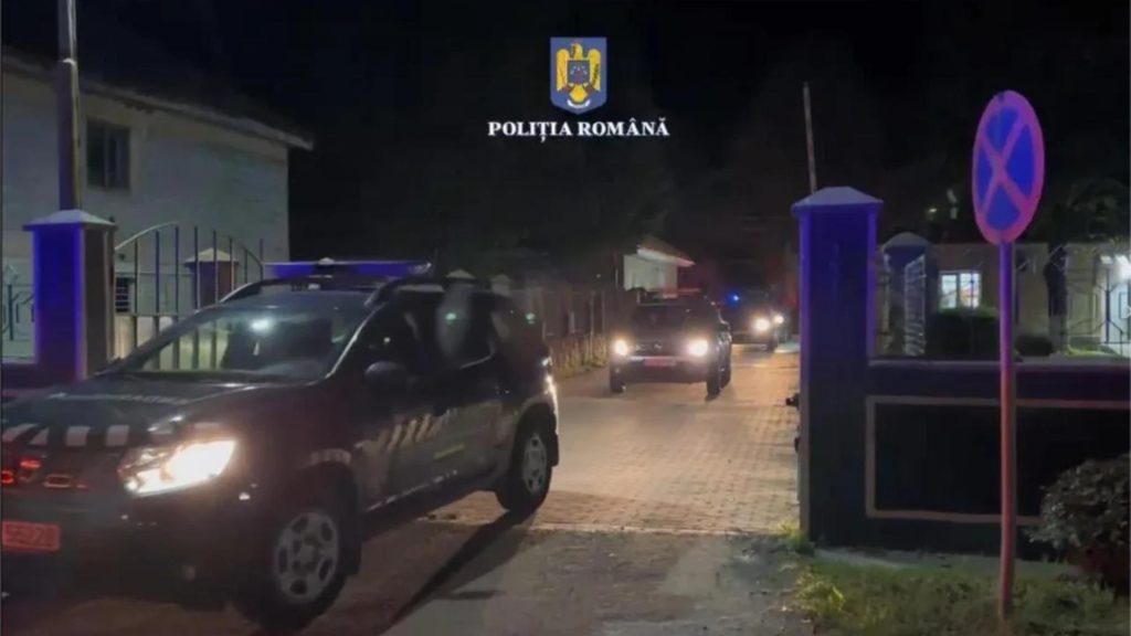 Percheziții de amploare la Arad și zeci de descinderi domiciliare, într-un dosar de braconaj