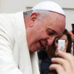 Coincidență halucinantă! Documentul care coincide cu momentul în care Papa Francisc a murit