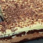 Prăjitură cu cocos și caramel. Un desert ideal pentru sărbătorile pascale