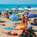 Țara în care își petrec românii vacanța de vară ia o măsură radicală. Va înființa Poliția Turistică