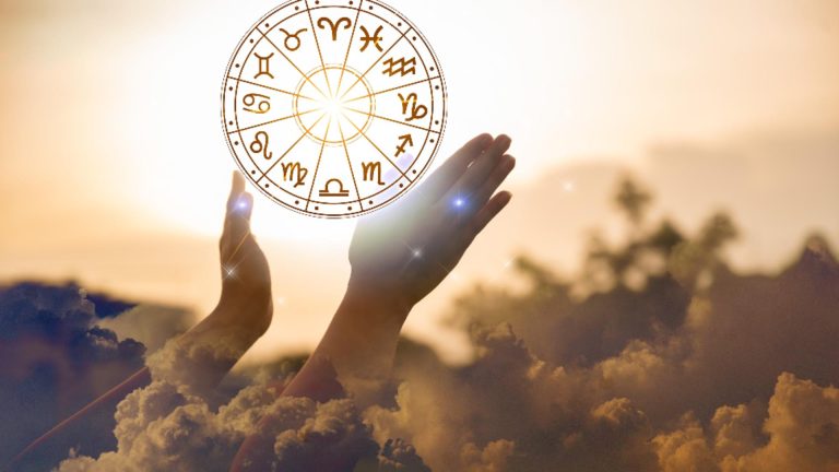 Horoscop vineri, 4 aprilie. Berbecii, sfătuiți să aleagă traiul simplu și să se relaxeze un pic. Schimbări majore pentru Tauri și Scorpioni