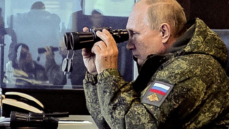 Un expert de la Berlin anunță schimbarea istoriei. Rușii, loviți de două fenomene create de Putin