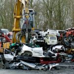 Percheziții de amploare la grupări care făceau contrabandă cu mașini avariate din SUA în Europa. Prejudiciul se ridică la 31 de milioane de euro