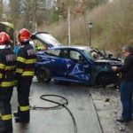 Un autoturism și un autocar s-au ciocnit în Sinaia. A fost chemat elicopterul SMURD pentru intervenție | FOTO+VIDEO