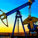 Prețurile petrolului se prăbușesc spre cel mai scăzut nivel din ultimii patru ani, după ce China a anunțat tarife împotriva SUA