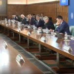 Guvernul crește TAXELE pe venit în timp ce leul scade. Deficit mai mare decât în pandemie