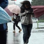 Cod galben de precipitații mixte și vânt în București și 3 județe ale țării. Avertismentul ANM