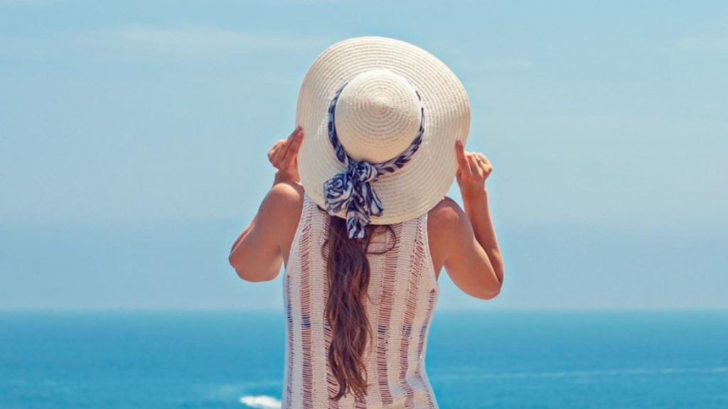 Vacanță de coșmar pentru o româncă. A fost bătută și umilită de personalul unui hotel din Turcia