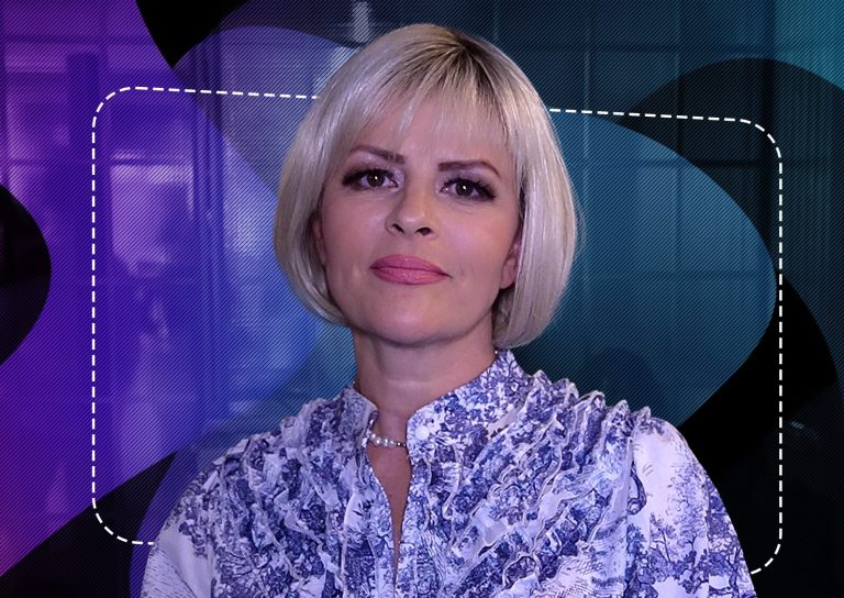 Sanda Ladoși și Andreea Bălan: Colaborare și Contradicții în Juriul Emisiunii "Vedeta Familei"