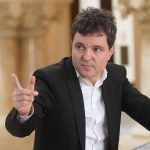Controversa din spatele aruncării de la 7 metri: Critica lui Eugen Teodorovici la adresa lui Nicușor Dan și reacțiile internauticilor