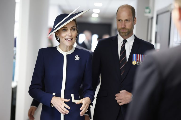 Presiunea asupra Prințului William și Kate Middleton: O privire în interiorul monarhiei britanice
