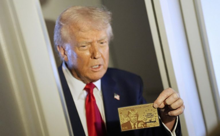 Gold Card: Viza permanentă lansată de Trump și impactul său asupra imigrației în SUA