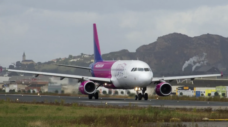 Panica pe Aeroportul Otopeni: Impactul Tensiunilor din Orientul Mijlociu asupra Călătoriilor Românilor
