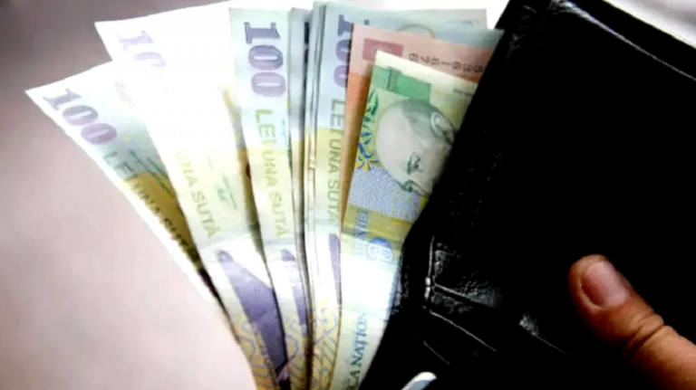 Importanța economisirii pentru viitorul copiilor: cum poți construi o bază financiară solidă în 15 ani