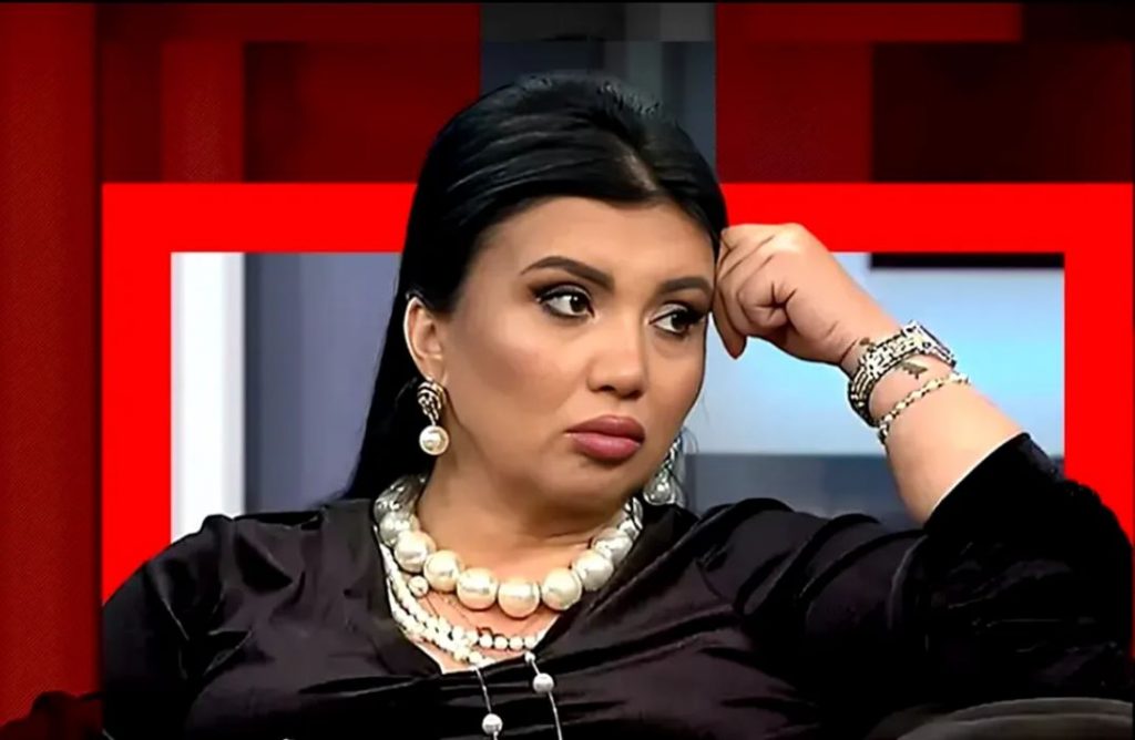 Reîntâlnirea Emoționantă a Adrianei Bahmuțeanu cu Fiii Săi: O Poveste de Luptă și Speranță