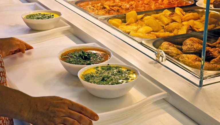 Prețurile accesibile ale ciorbelor din Eforie Nord: O oază de bucurie culinară pe litoralul românesc