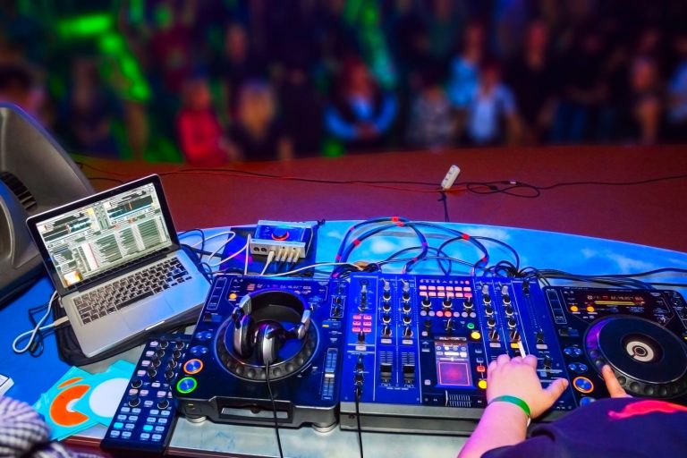 Moartea lui John Reid: O pierdere dureroasă pentru muzica electronică și un omagiu adus unui creator de hituri