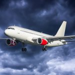 Accidente Aviatice Recente: O Analiză Detaliată a Incidentelor de la Ryanair și Air India